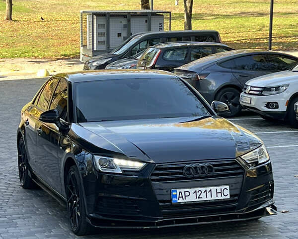 Черный Ауди А4, объемом двигателя 2 л и пробегом 150 тыс. км за 16500 $, фото 2 на Automoto.ua