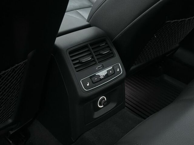 Чорний Ауді А4, об'ємом двигуна 2 л та пробігом 86 тис. км за 20950 $, фото 20 на Automoto.ua