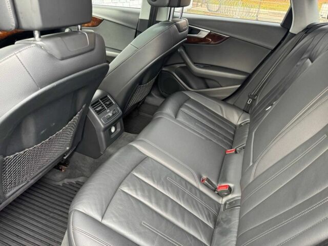 Чорний Ауді А4, об'ємом двигуна 2 л та пробігом 230 тис. км за 17500 $, фото 13 на Automoto.ua