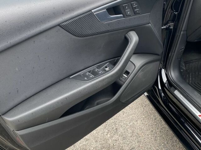 Чорний Ауді А4, об'ємом двигуна 2 л та пробігом 97 тис. км за 18900 $, фото 16 на Automoto.ua