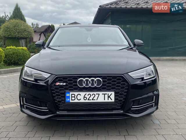 Черный Ауди А4, объемом двигателя 1.98 л и пробегом 148 тыс. км за 17000 $, фото 7 на Automoto.ua