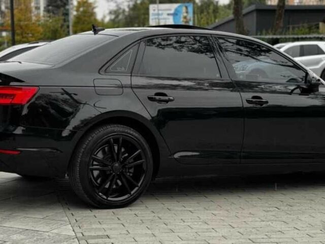 Чорний Ауді А4, об'ємом двигуна 2 л та пробігом 72 тис. км за 13100 $, фото 4 на Automoto.ua