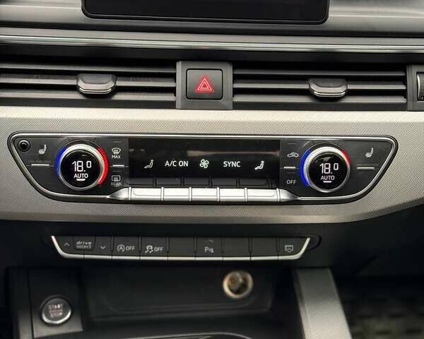 Черный Ауди А4, объемом двигателя 2 л и пробегом 140 тыс. км за 17600 $, фото 9 на Automoto.ua