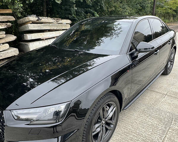 Черный Ауди А4, объемом двигателя 2 л и пробегом 129 тыс. км за 19000 $, фото 10 на Automoto.ua