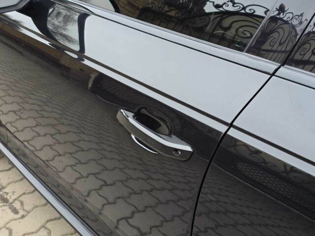 Чорний Ауді А4, об'ємом двигуна 2 л та пробігом 176 тис. км за 17699 $, фото 4 на Automoto.ua