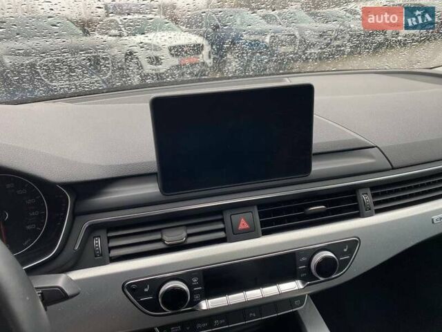 Черный Ауди А4, объемом двигателя 2 л и пробегом 282 тыс. км за 13300 $, фото 14 на Automoto.ua