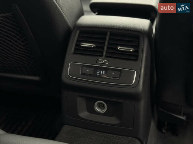 Чорний Ауді А4, об'ємом двигуна 2 л та пробігом 230 тис. км за 14950 $, фото 37 на Automoto.ua