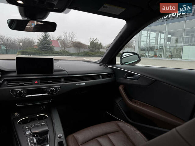 Чорний Ауді А4, об'ємом двигуна 1.98 л та пробігом 65 тис. км за 20000 $, фото 59 на Automoto.ua