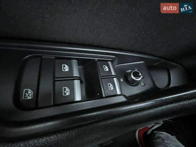 Черный Ауди А4, объемом двигателя 1.97 л и пробегом 225 тыс. км за 18200 $, фото 20 на Automoto.ua