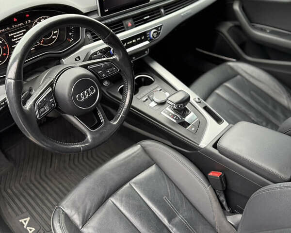 Чорний Ауді А4, об'ємом двигуна 1.98 л та пробігом 156 тис. км за 19700 $, фото 12 на Automoto.ua