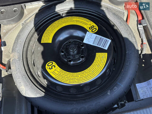 Чорний Ауді А4, об'ємом двигуна 1.98 л та пробігом 136 тис. км за 18500 $, фото 11 на Automoto.ua