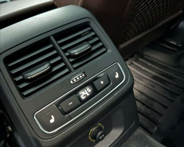 Черный Ауди А4, объемом двигателя 1.98 л и пробегом 188 тыс. км за 20900 $, фото 12 на Automoto.ua