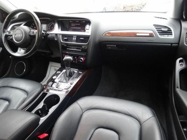 Черный Ауди А4, объемом двигателя 2 л и пробегом 80 тыс. км за 13500 $, фото 17 на Automoto.ua