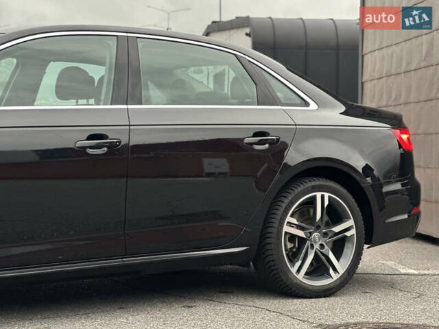 Чорний Ауді А4, об'ємом двигуна 1.98 л та пробігом 86 тис. км за 20950 $, фото 10 на Automoto.ua
