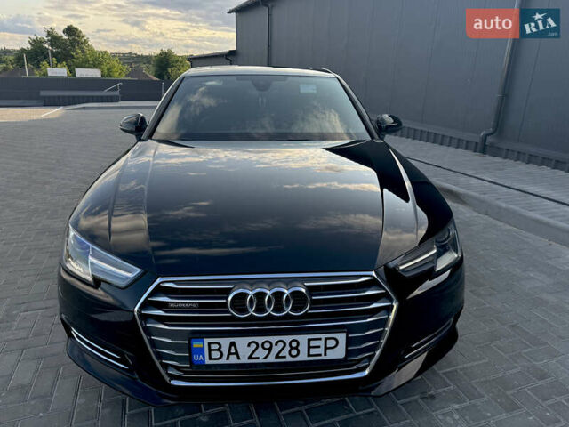 Черный Ауди А4, объемом двигателя 1.98 л и пробегом 82 тыс. км за 22500 $, фото 8 на Automoto.ua