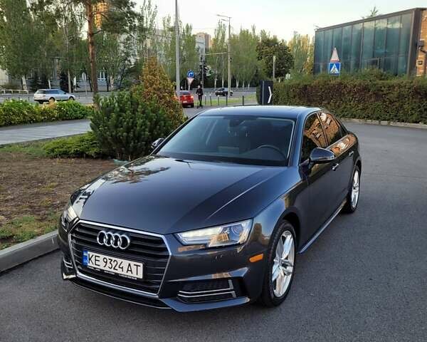 Чорний Ауді А4, об'ємом двигуна 2 л та пробігом 88 тис. км за 19500 $, фото 3 на Automoto.ua