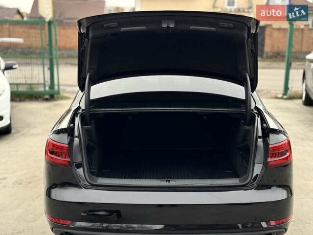 Чорний Ауді А4, об'ємом двигуна 2 л та пробігом 230 тис. км за 14950 $, фото 42 на Automoto.ua