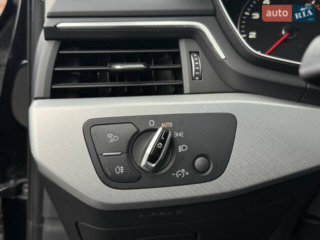 Чорний Ауді А4, об'ємом двигуна 1.98 л та пробігом 126 тис. км за 19200 $, фото 19 на Automoto.ua