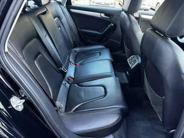 Черный Ауди А4, объемом двигателя 2 л и пробегом 79 тыс. км за 2800 $, фото 9 на Automoto.ua