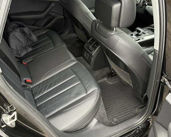 Черный Ауди А4, объемом двигателя 1.98 л и пробегом 170 тыс. км за 17700 $, фото 12 на Automoto.ua