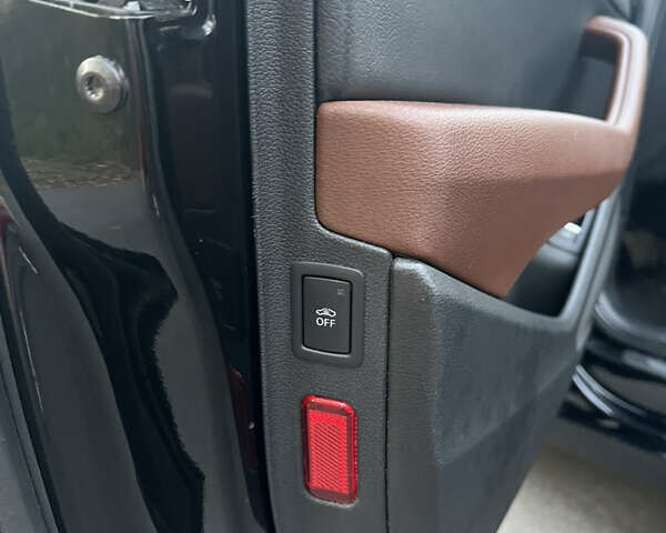 Черный Ауди А4, объемом двигателя 2 л и пробегом 155 тыс. км за 17800 $, фото 29 на Automoto.ua