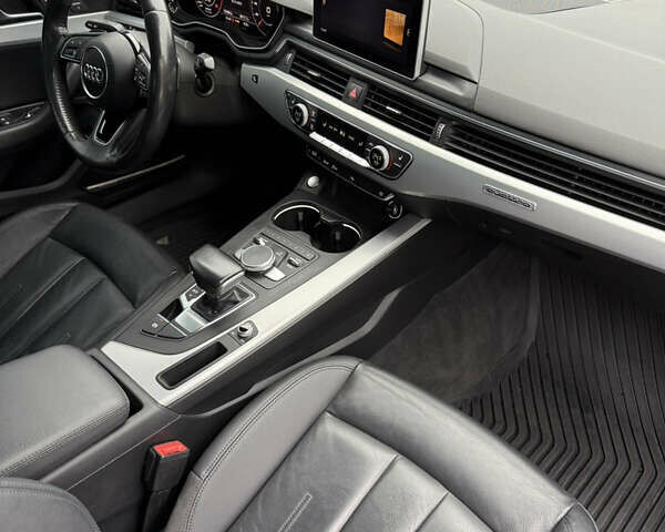 Чорний Ауді А4, об'ємом двигуна 1.98 л та пробігом 156 тис. км за 19700 $, фото 13 на Automoto.ua