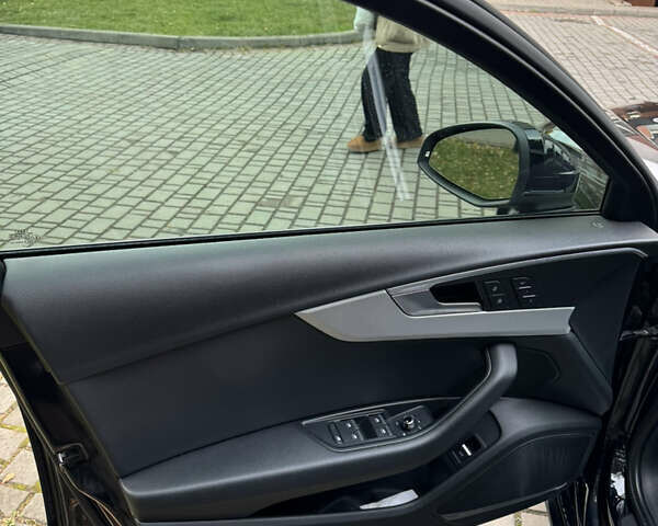 Чорний Ауді А4, об'ємом двигуна 1.98 л та пробігом 144 тис. км за 21000 $, фото 14 на Automoto.ua
