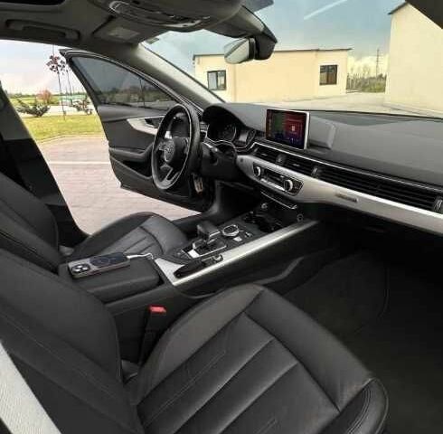 Чорний Ауді А4, об'ємом двигуна 2 л та пробігом 72 тис. км за 13100 $, фото 6 на Automoto.ua