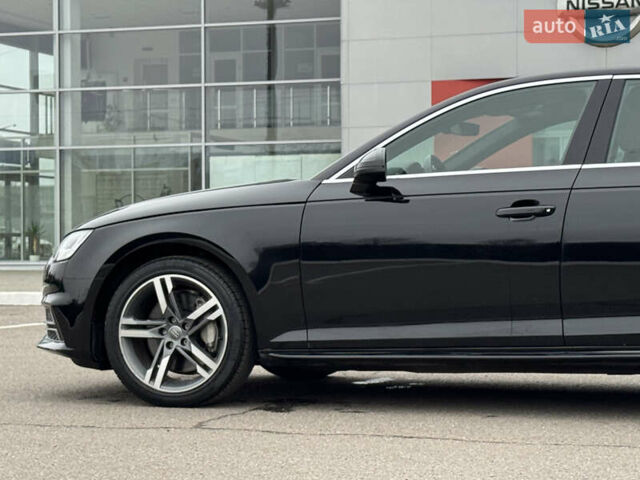 Чорний Ауді А4, об'ємом двигуна 1.98 л та пробігом 65 тис. км за 20000 $, фото 36 на Automoto.ua