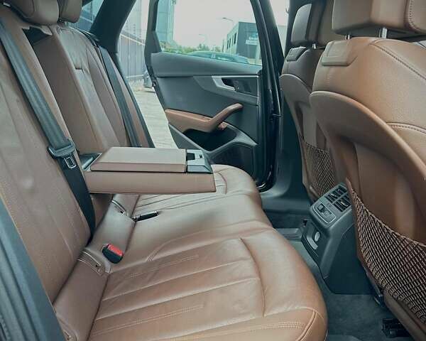 Черный Ауди А4, объемом двигателя 1.98 л и пробегом 142 тыс. км за 22500 $, фото 7 на Automoto.ua