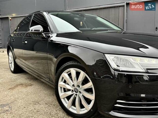 Черный Ауди А4, объемом двигателя 2 л и пробегом 209 тыс. км за 16950 $, фото 8 на Automoto.ua