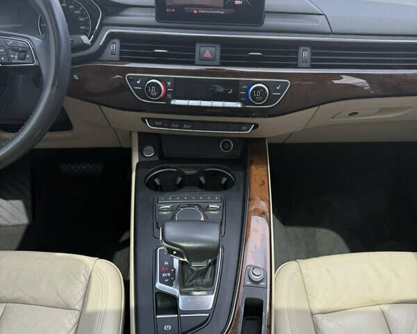 Черный Ауди А4, объемом двигателя 2 л и пробегом 202 тыс. км за 16500 $, фото 16 на Automoto.ua