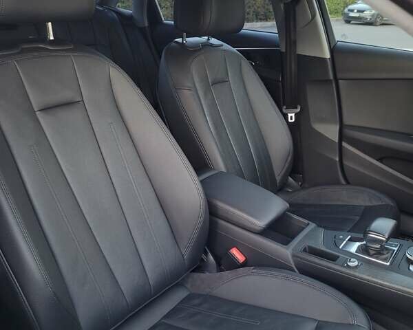 Чорний Ауді А4, об'ємом двигуна 2 л та пробігом 88 тис. км за 19500 $, фото 21 на Automoto.ua