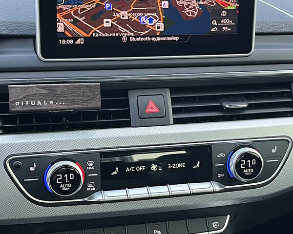 Чорний Ауді А4, об'ємом двигуна 1.98 л та пробігом 145 тис. км за 19300 $, фото 16 на Automoto.ua