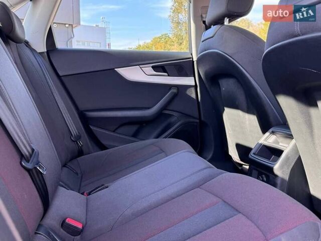 Черный Ауди А4, объемом двигателя 2 л и пробегом 185 тыс. км за 16700 $, фото 11 на Automoto.ua