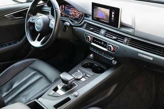 Черный Ауди А4, объемом двигателя 2 л и пробегом 122 тыс. км за 15100 $, фото 13 на Automoto.ua