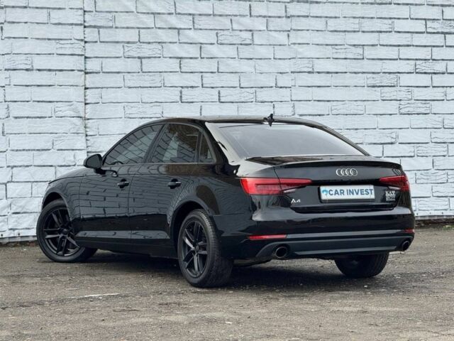 Чорний Ауді А4, об'ємом двигуна 2 л та пробігом 230 тис. км за 17500 $, фото 4 на Automoto.ua