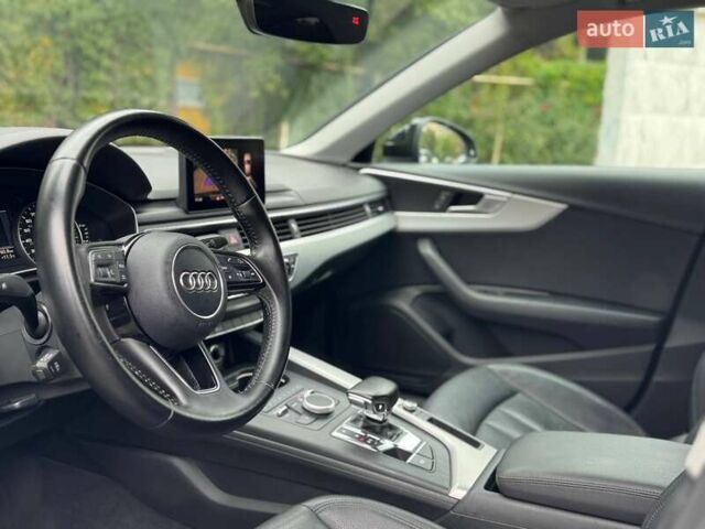 Черный Ауди А4, объемом двигателя 2 л и пробегом 140 тыс. км за 19900 $, фото 10 на Automoto.ua