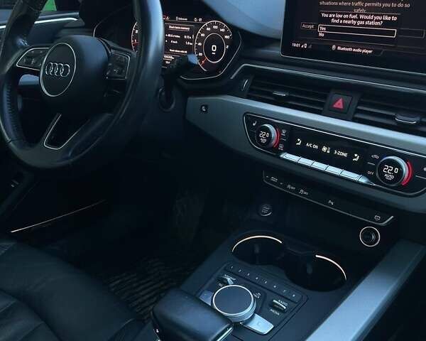 Черный Ауди А4, объемом двигателя 1.98 л и пробегом 184 тыс. км за 20000 $, фото 1 на Automoto.ua