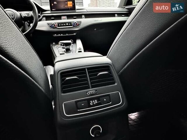 Черный Ауди А4, объемом двигателя 2 л и пробегом 209 тыс. км за 16950 $, фото 26 на Automoto.ua