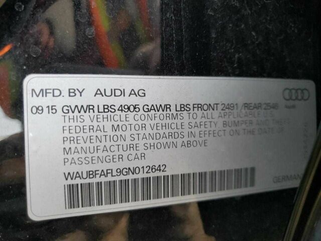 Черный Ауди А4, объемом двигателя 2 л и пробегом 64 тыс. км за 1000 $, фото 11 на Automoto.ua