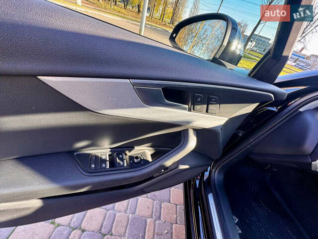 Чорний Ауді А4, об'ємом двигуна 2 л та пробігом 129 тис. км за 18900 $, фото 28 на Automoto.ua