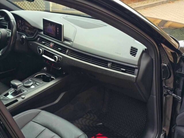 Чорний Ауді А4, об'ємом двигуна 2 л та пробігом 176 тис. км за 17699 $, фото 21 на Automoto.ua