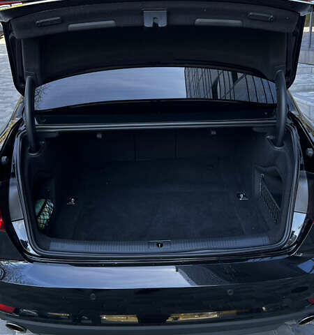 Черный Ауди А4, объемом двигателя 2 л и пробегом 150 тыс. км за 16500 $, фото 26 на Automoto.ua