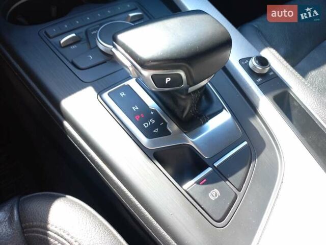 Черный Ауди А4, объемом двигателя 2 л и пробегом 140 тыс. км за 17600 $, фото 35 на Automoto.ua