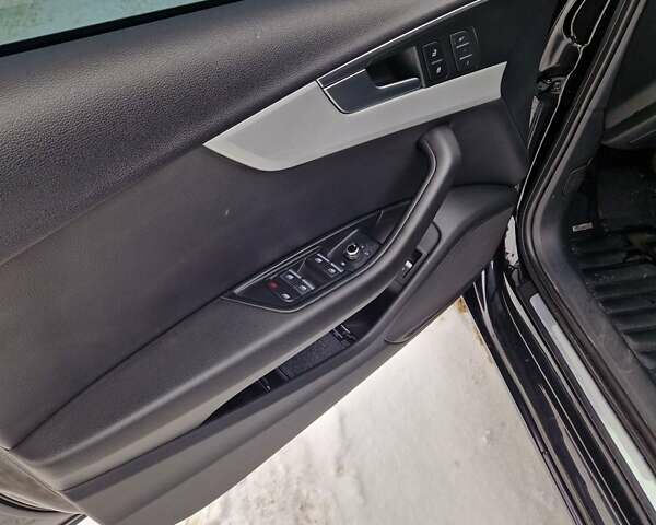 Черный Ауди А4, объемом двигателя 1.98 л и пробегом 162 тыс. км за 18800 $, фото 14 на Automoto.ua