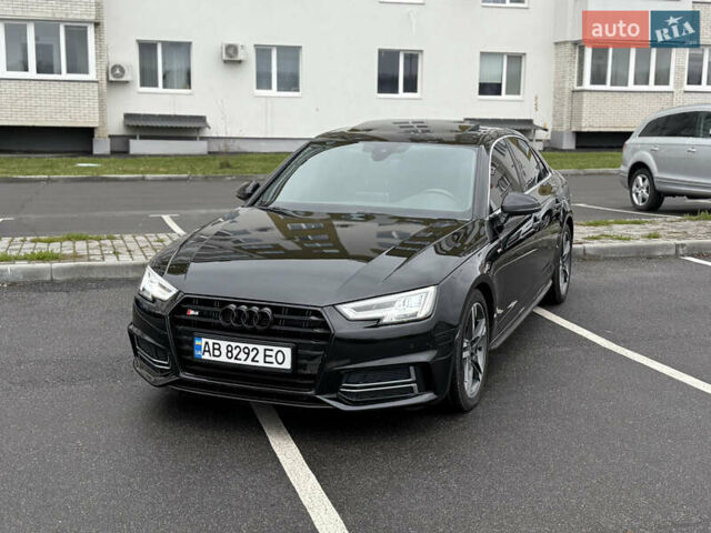 Черный Ауди А4, объемом двигателя 2 л и пробегом 154 тыс. км за 21800 $, фото 2 на Automoto.ua
