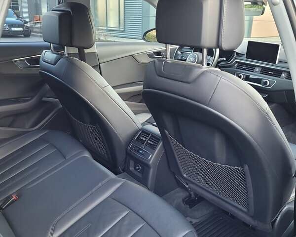 Чорний Ауді А4, об'ємом двигуна 2 л та пробігом 88 тис. км за 19500 $, фото 23 на Automoto.ua