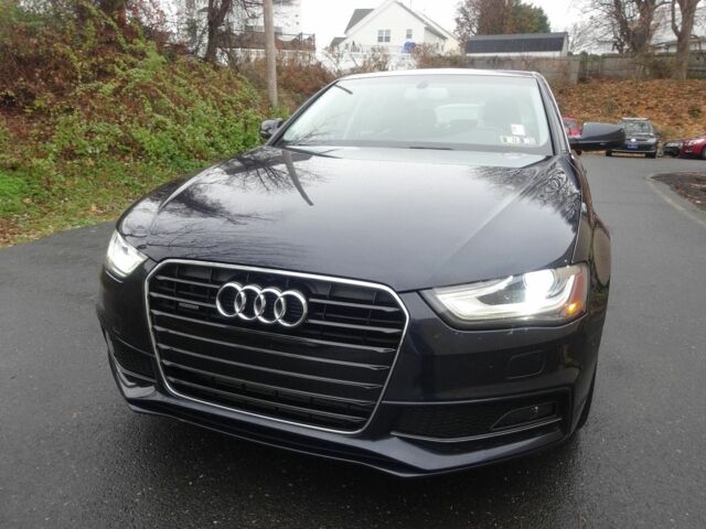 Черный Ауди А4, объемом двигателя 2 л и пробегом 80 тыс. км за 13500 $, фото 1 на Automoto.ua