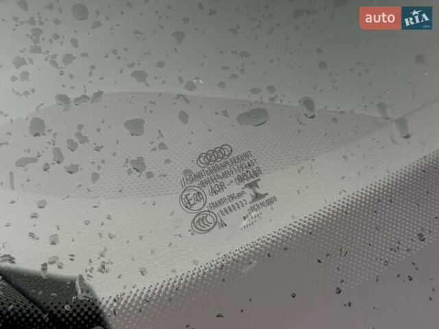 Чорний Ауді А4, об'ємом двигуна 1.98 л та пробігом 106 тис. км за 22000 $, фото 42 на Automoto.ua